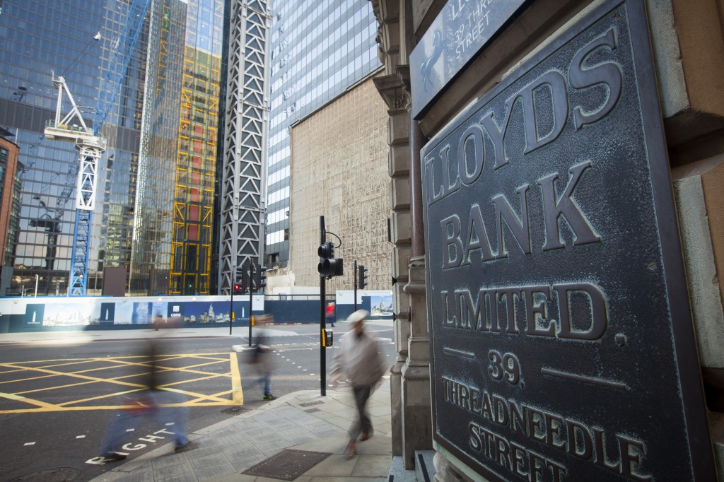 London's finance district, steeped in slavery, confronts its past - Vimarsana News