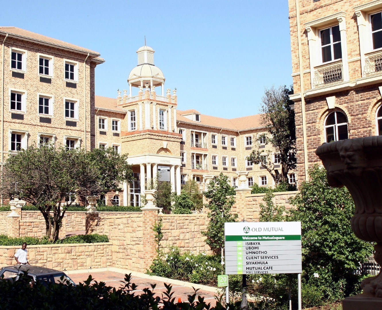 Old Mutual Q1 gross sales beat forecasts, up 18 Moneyweb