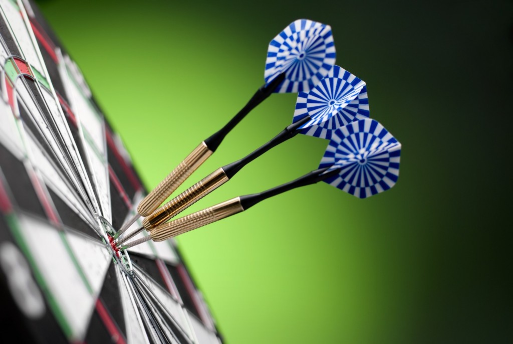 How playing darts is like investing in shares - Vimarsana News