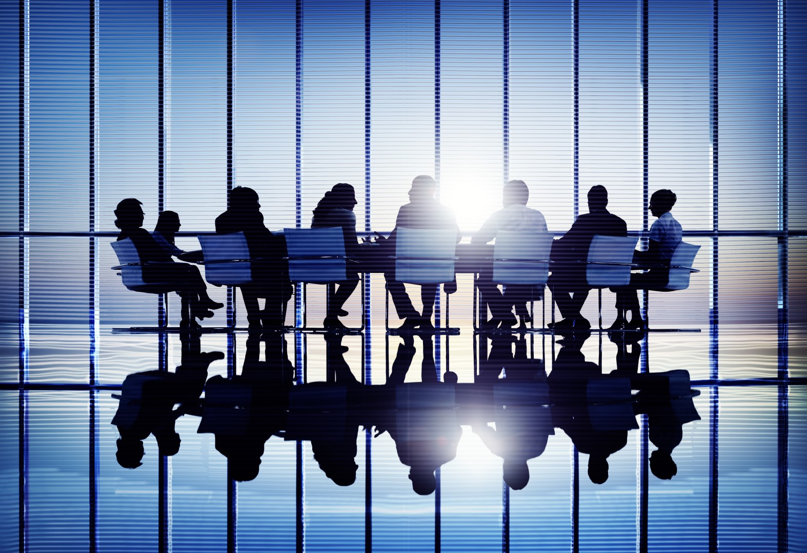 CEO bonuses vary widely, with upper-quartile earners receiving median short-term bonuses of R16.4m and long-term incentives of R23.4m, compared with R4m in long-term incentives for the lowest quartile. Image: Shutterstock 
