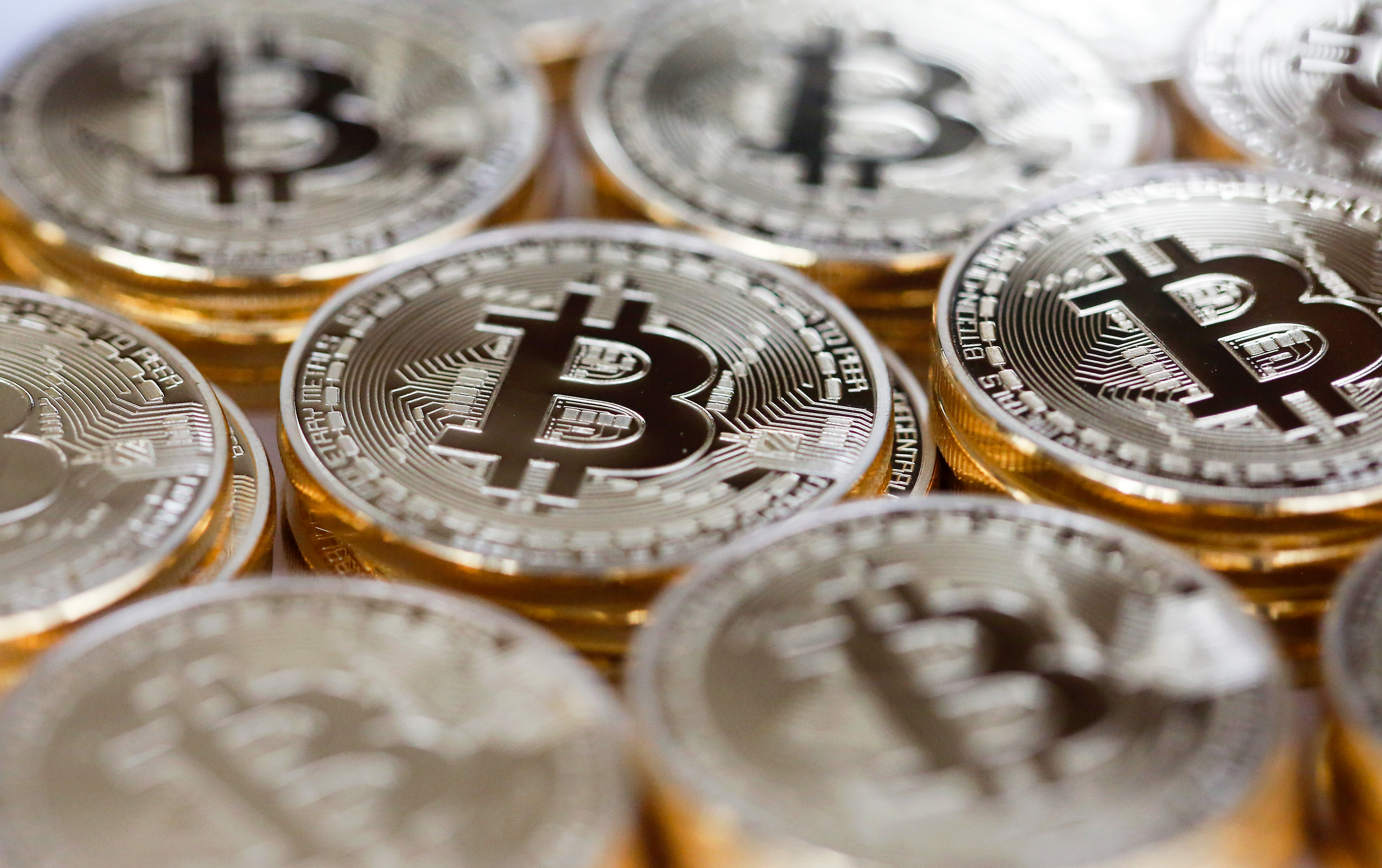 Crypto exchange offers a $250 000 bounty for hacker tip-offs - Moneyweb