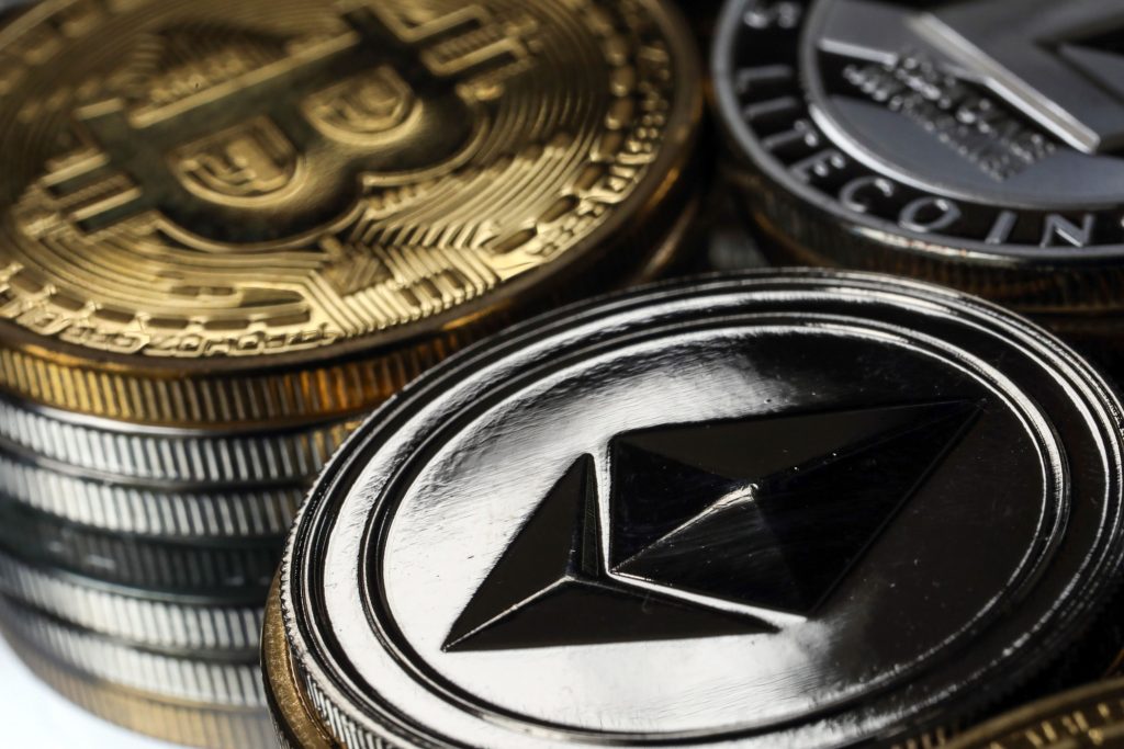Bitcoin is up 370% in 12 months - Vimarsana News