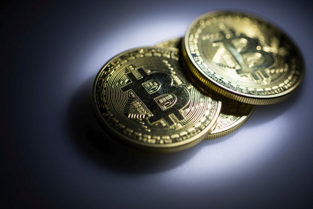 Cheap at the price? Bitcoin at R600k and where to from here - Vimarsana News