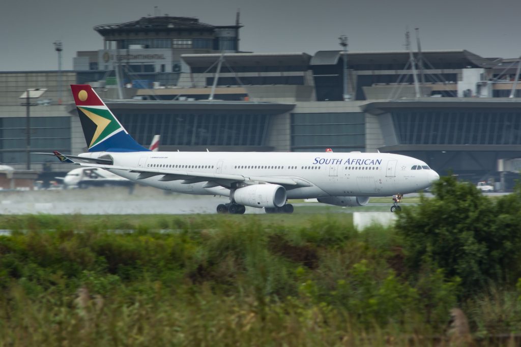 SAA Pilots head to court to interdict lock-out - Vimarsana News