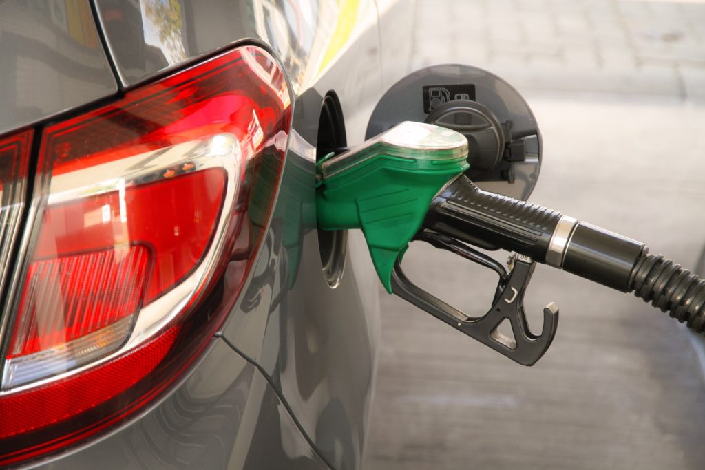 Fuel rewards compared as Capitec and Nedbank launch theirs - Vimarsana News