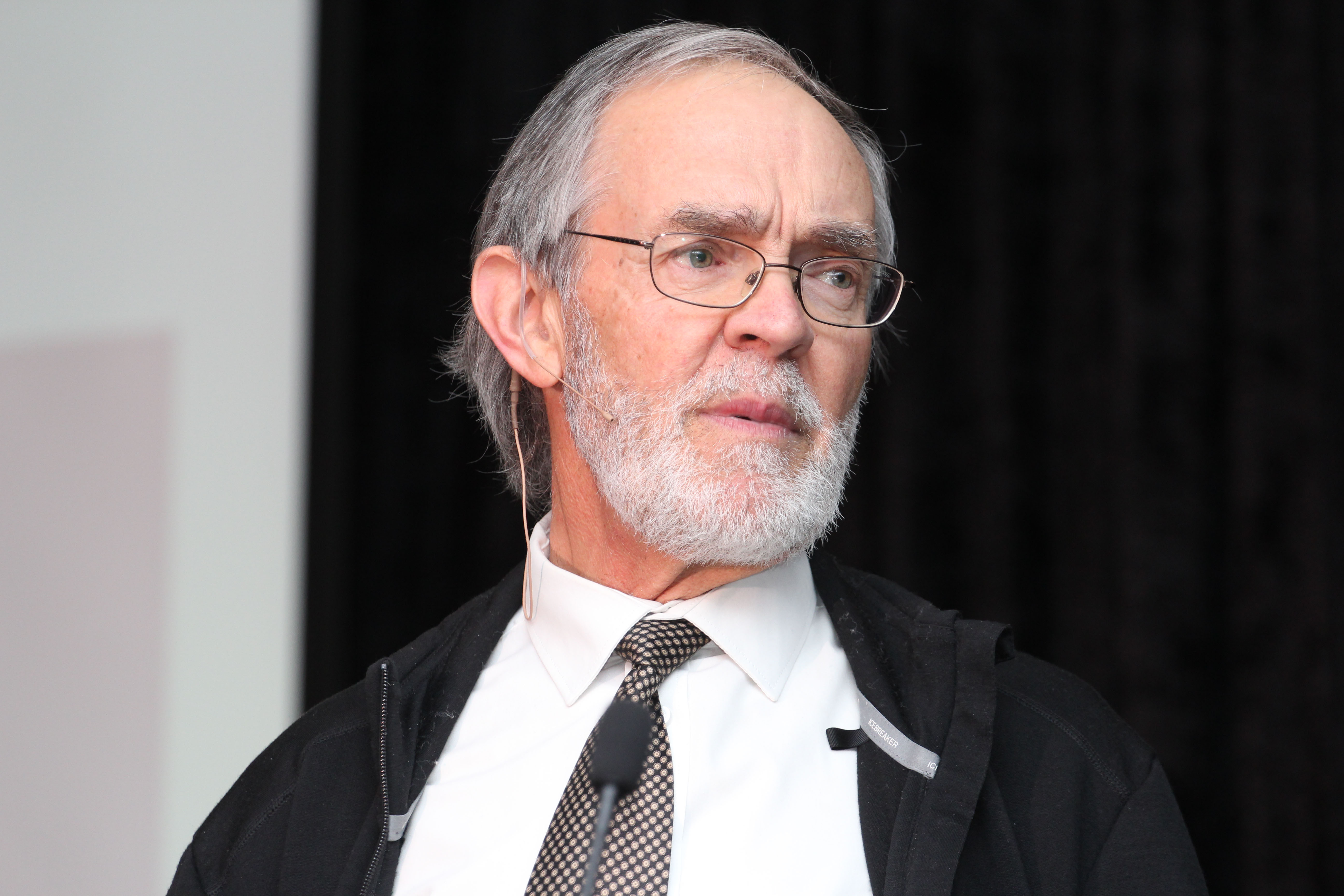 SA construction sector shows some promise - Moneyweb