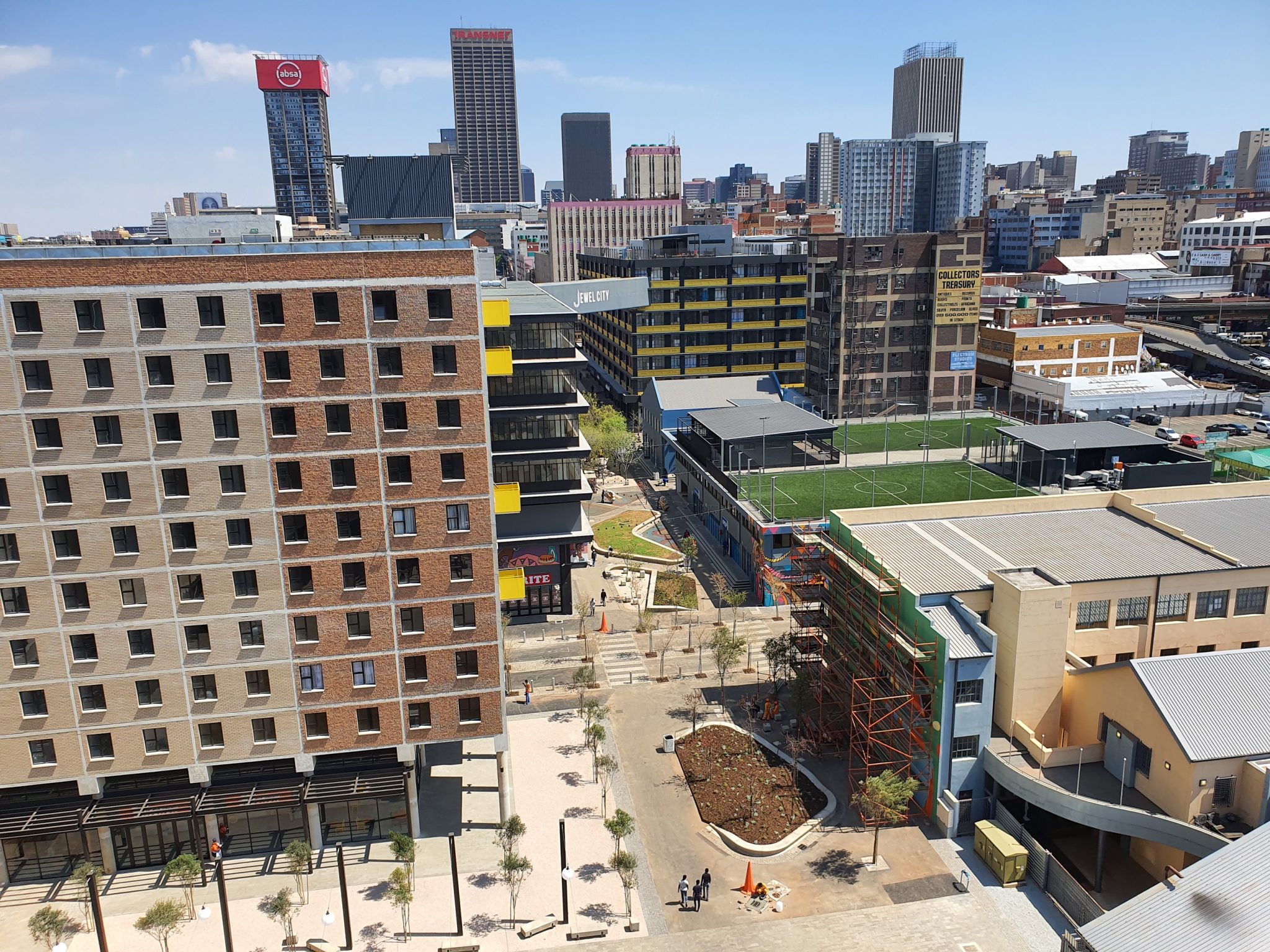 UK financier commits R500m to Divercity property fund Moneyweb