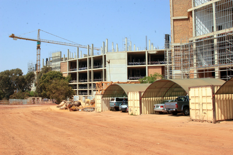 Proposed sale or auction of 'tombstone mall' thrown into disarray - Vimarsana News