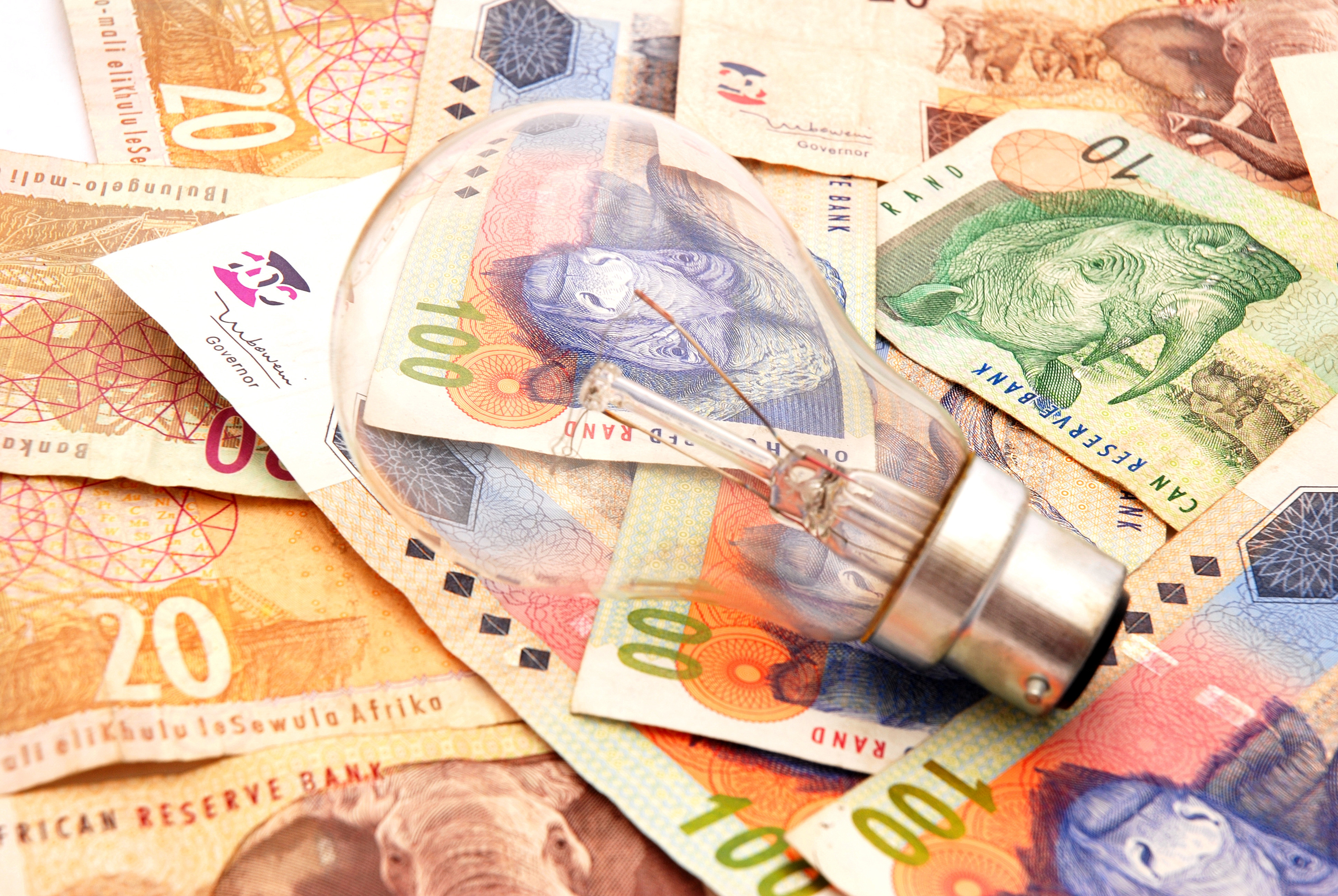 www.moneyweb.co.za