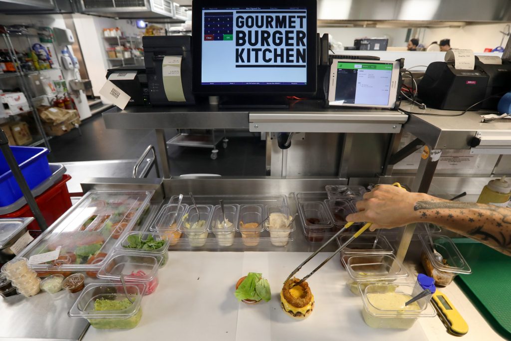 QSR stock battle: Famous Brands vs Spur - Vimarsana News