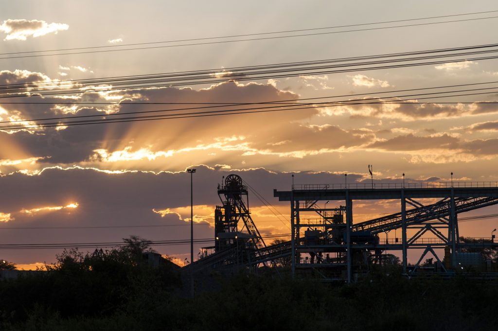 Amplats to sell stake in two mines to rival Sibanye - Vimarsana News