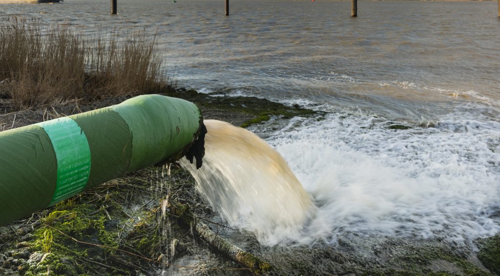 Half of South Africa's sewage treatment works are failing - Vimarsana News