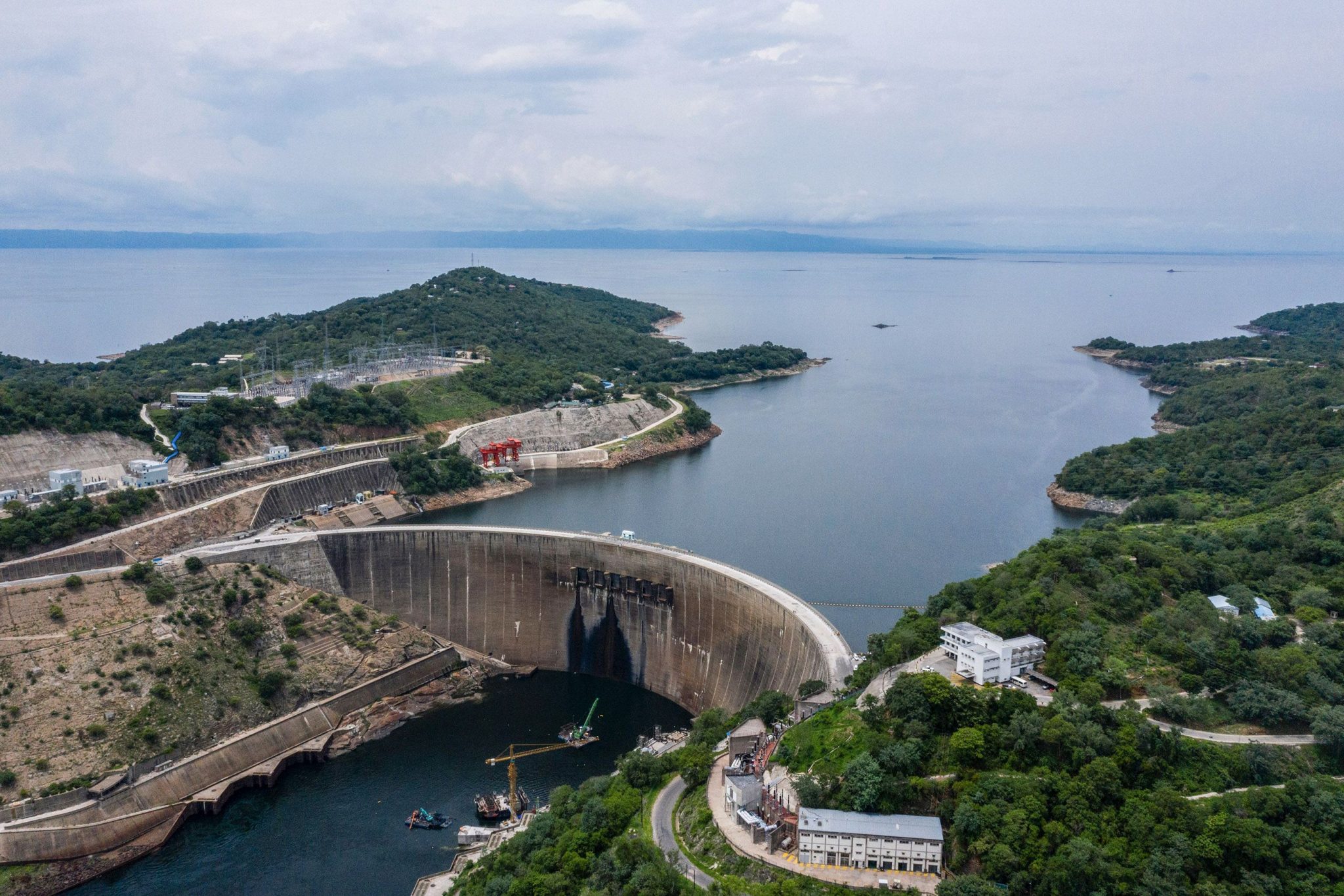 Boat with 95 people capsizes on Zimbabwe's giant Lake Kariba