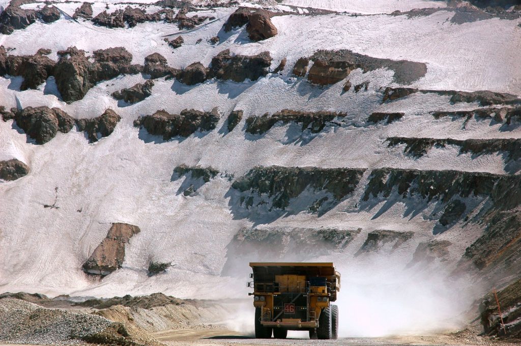 Giant copper mines start to get serious about green hydrogen - Vimarsana News