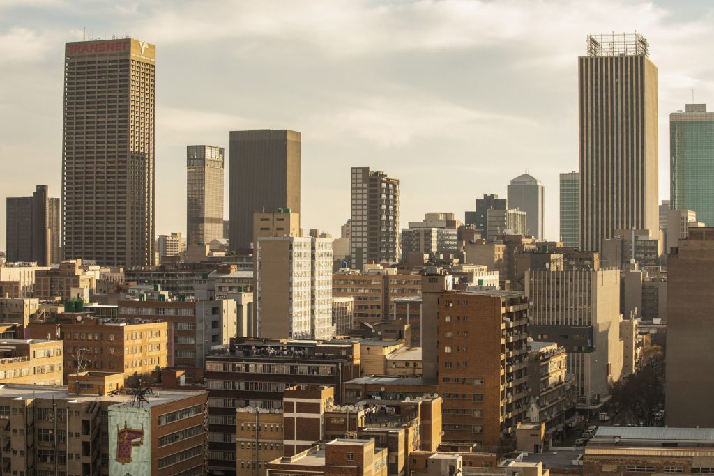 Almost 130 000 SA homeowners left the market in 2021, but why? - Vimarsana News