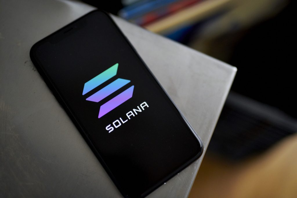 Solana blockchain restarts after bug causes 4 1/2-hour outage - Vimarsana News
