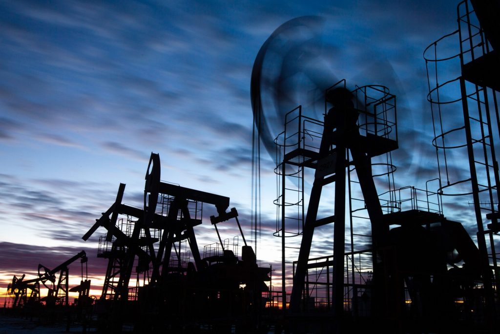 US bans Russian oil imports over Ukraine - Vimarsana News