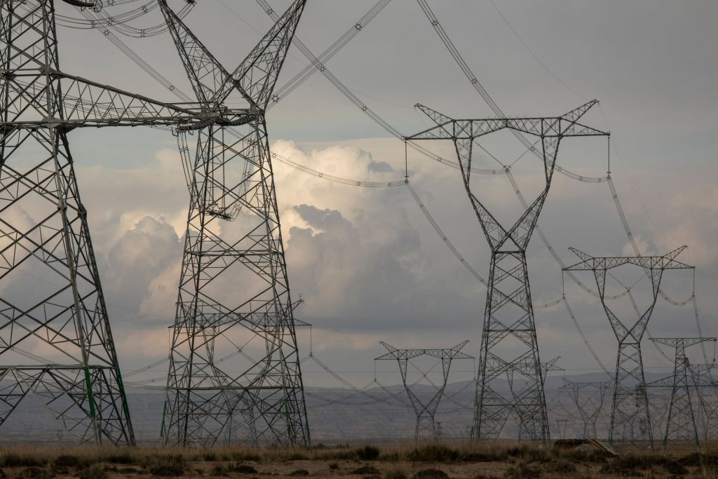 The ugly, expensive plan to bring green power to China's megacities - Vimarsana News
