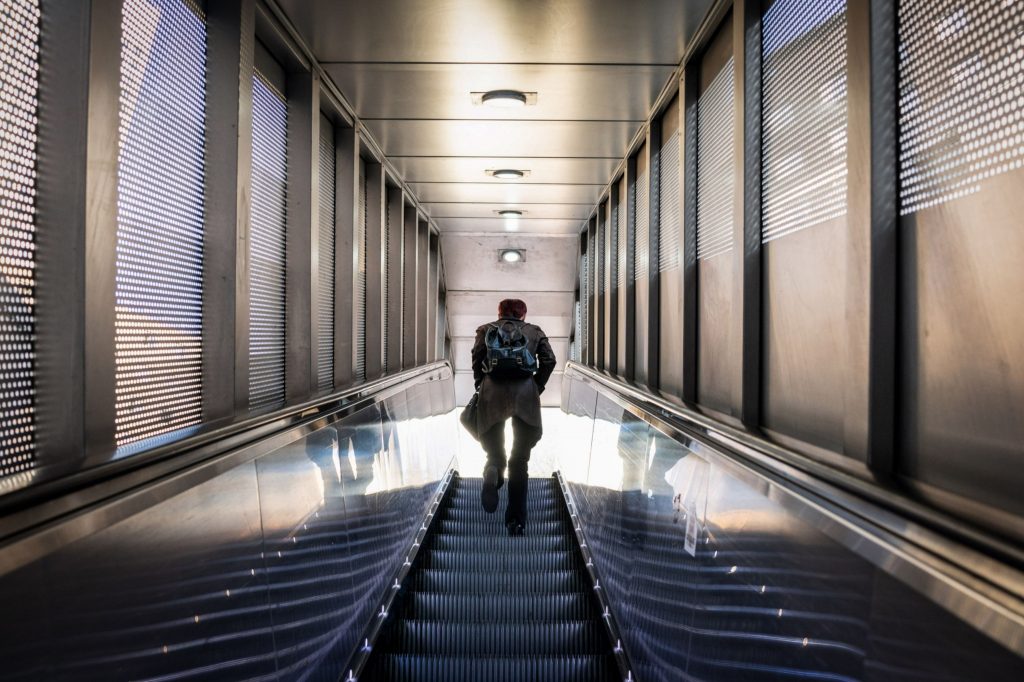 Central bankers are the biggest risk to stocks in 2022, survey finds - Vimarsana News