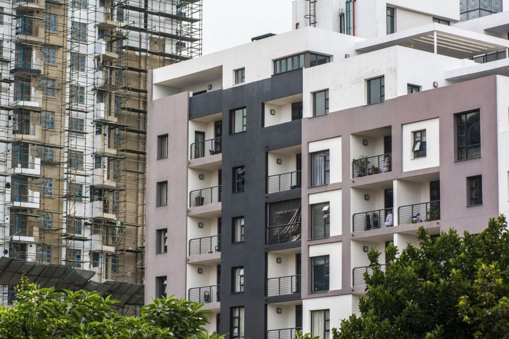 Rate hikes unlikely to weigh on SA home buying in 2022 - Vimarsana News