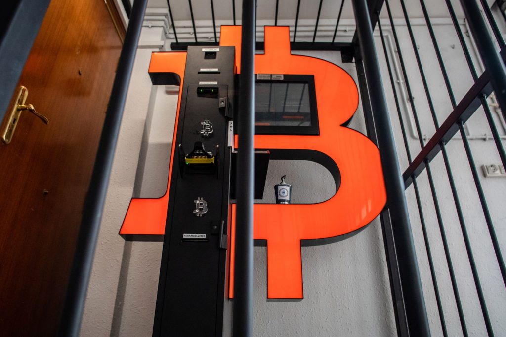 Bitcoin advances along with US futures ahead of Fed meeting - Vimarsana News