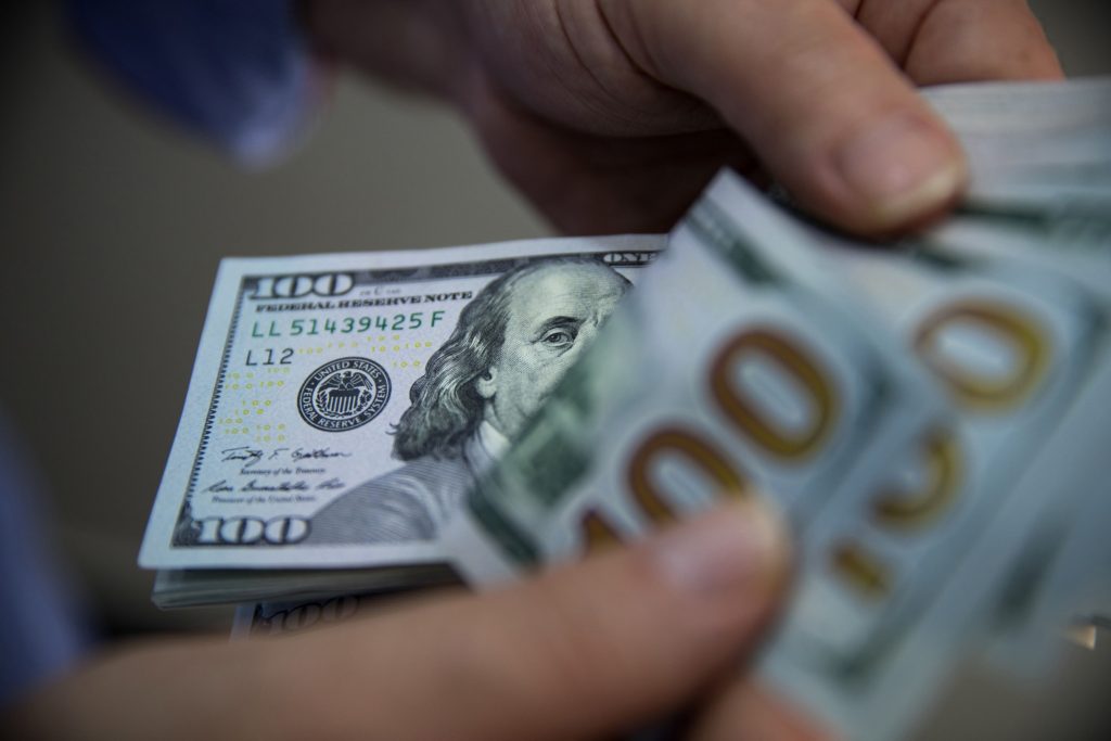 EM-equities extend rally as China, Fed worries ebb - Vimarsana News