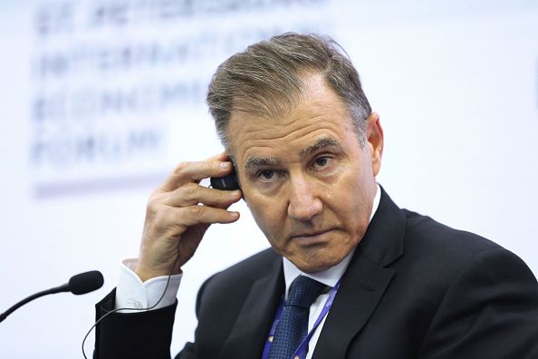 Glencore boss wants to pay up and move on from corruption probes - Vimarsana News