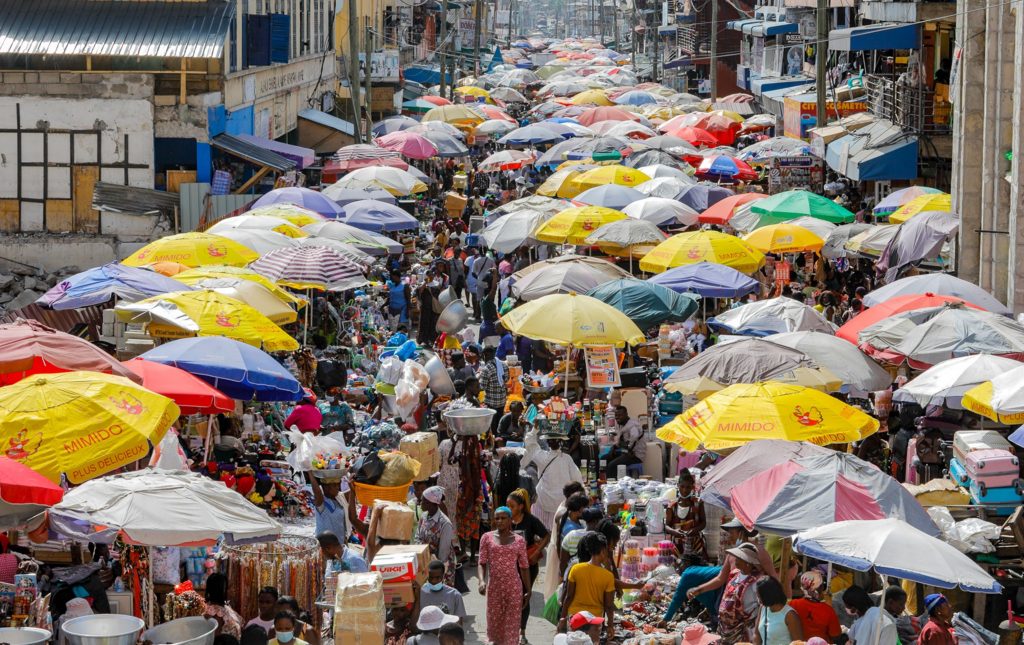 Goldman, Absa see more Ghana rate hikes if cedi weakens further - Vimarsana News