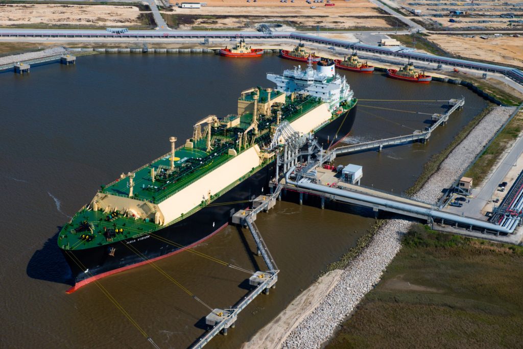US, EU reach LNG supply deal to cut dependence on Russia - Moneyweb