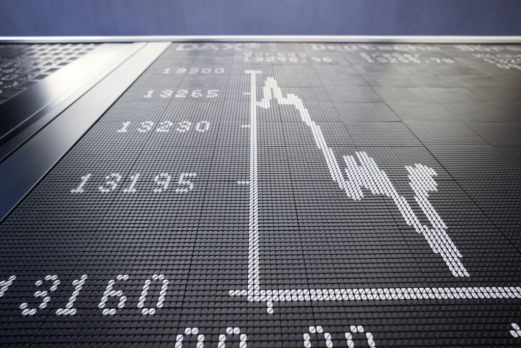 Global markets remain vulnerable to central bank tightening, IMF says ...