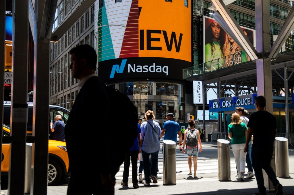 Nasdaq win streak is fueled by tech losers turning into winners - Vimarsana News