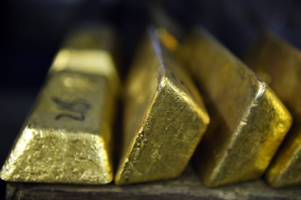 Caledonia to buy one of Zimbabwe’s largest goldmining projects Moneyweb