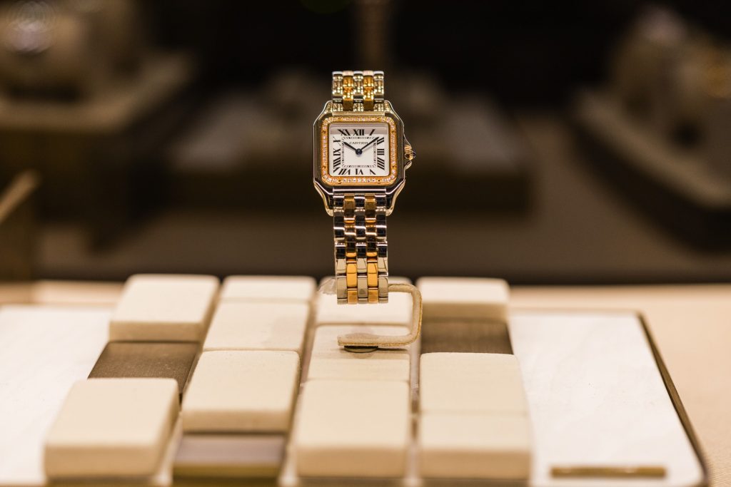 China rebound boots Richemont, offsets muted Americas sales - Vimarsana News