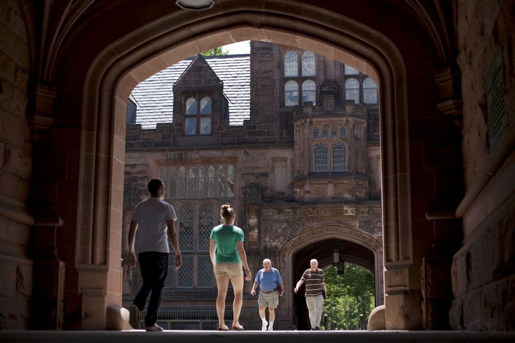 Top-ranked US colleges all cost more than $55 000 a year - Vimarsana News