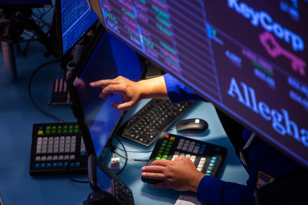 BOE ignites global rally in everything from stocks to bonds - Vimarsana News