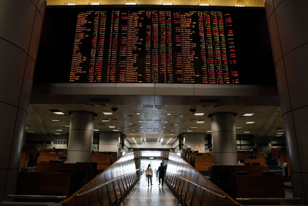 Stocks drop in Asia, dollar dips amid wary trading: markets wrap - Vimarsana News