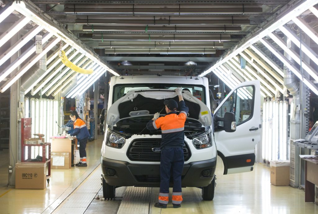 Ford sells stake in Russia business, joining carmaker exodus - Vimarsana News