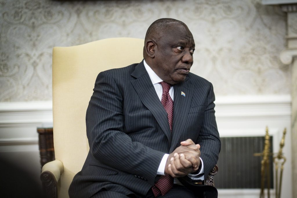 Ramaphosa criticises US over SA terror warning - Vimarsana News