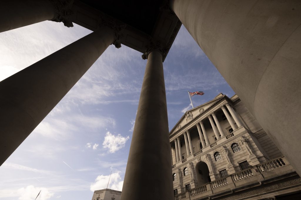 UK starts to feel the pinch from biggest rate rises in 33 years - Vimarsana News