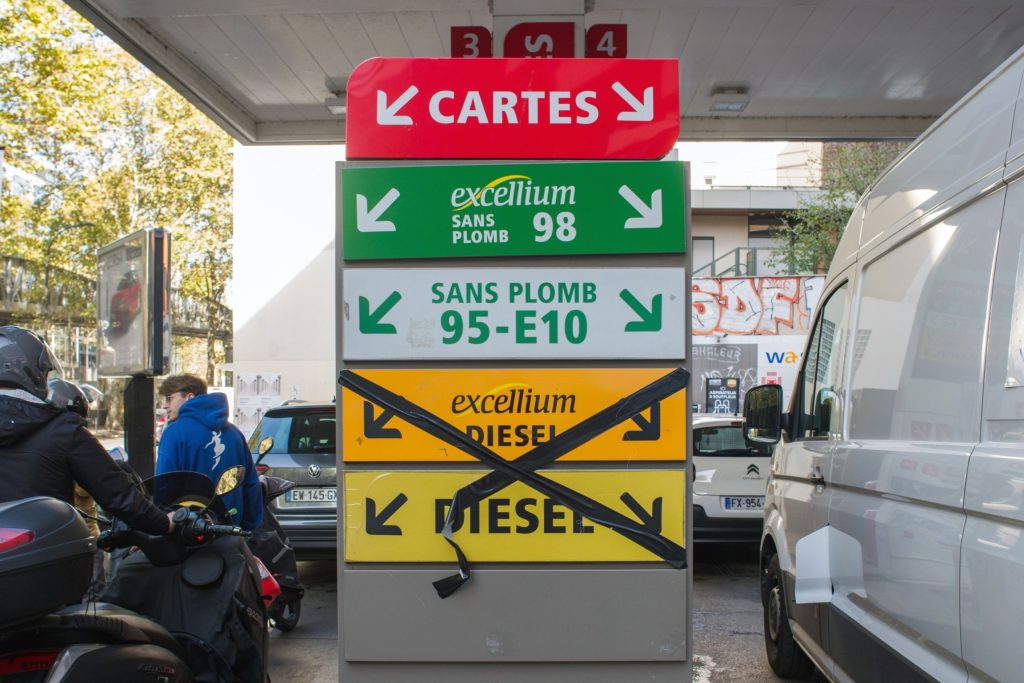 World's most-crucial fuel heads for shortage touching everything - Vimarsana News
