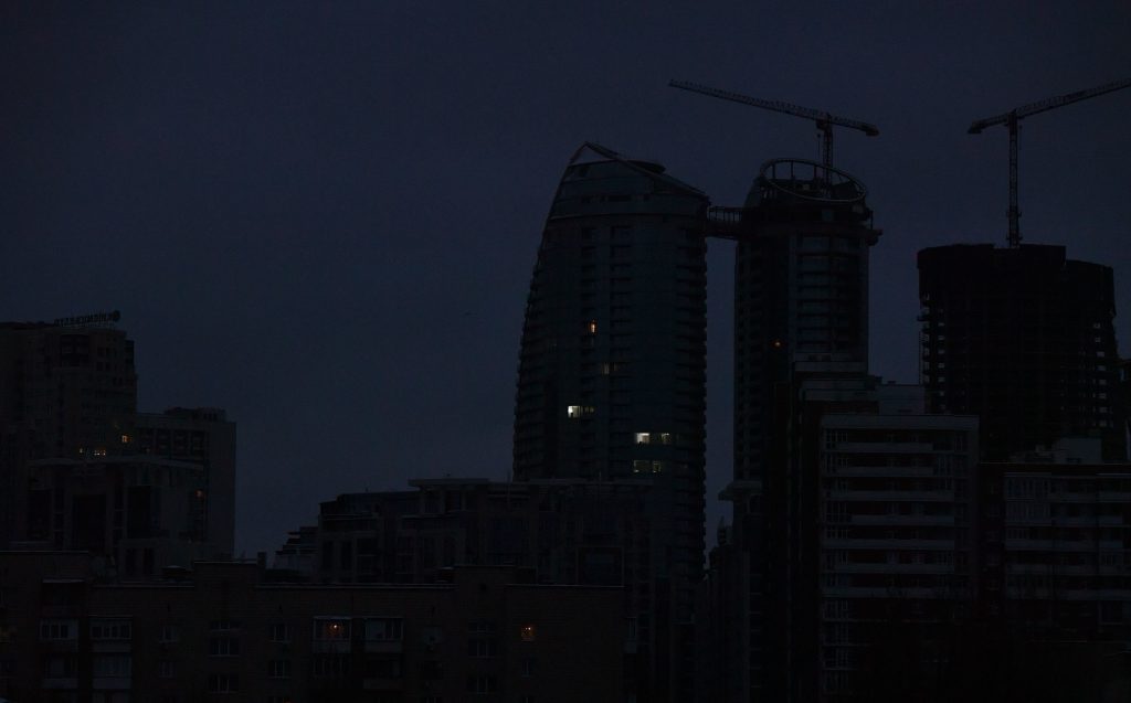 Ukraine latest: Most of Kyiv left without power after attacks - Vimarsana News