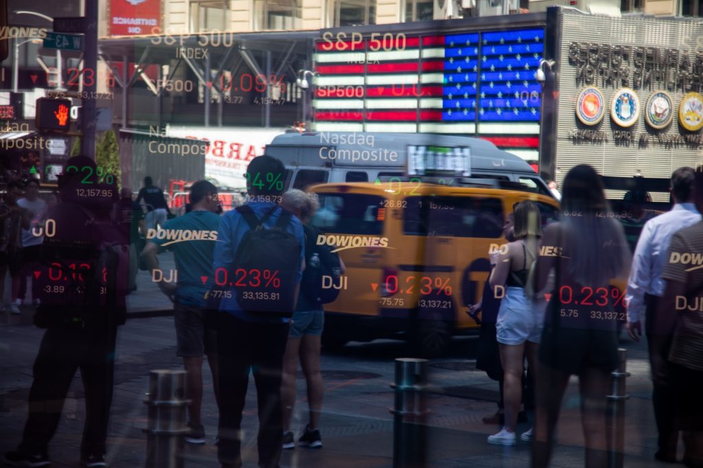 US IPO market shows signs of life after restaurant chain Cava's winning debut - Vimarsana News
