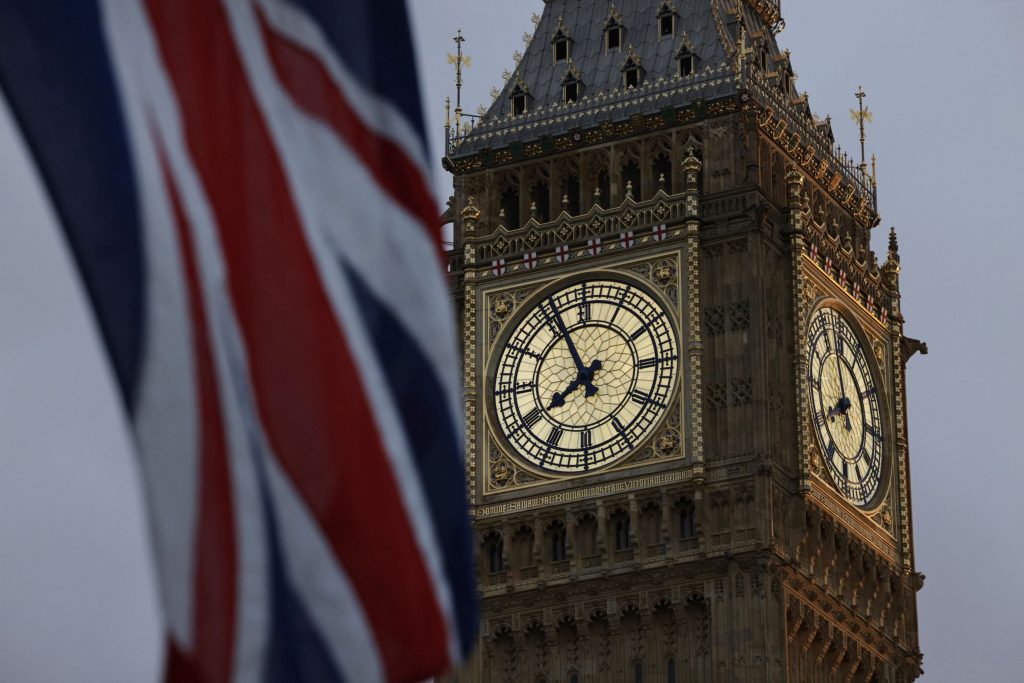 City of London hopes for Brexit thaw after Northern Ireland deal - Vimarsana News