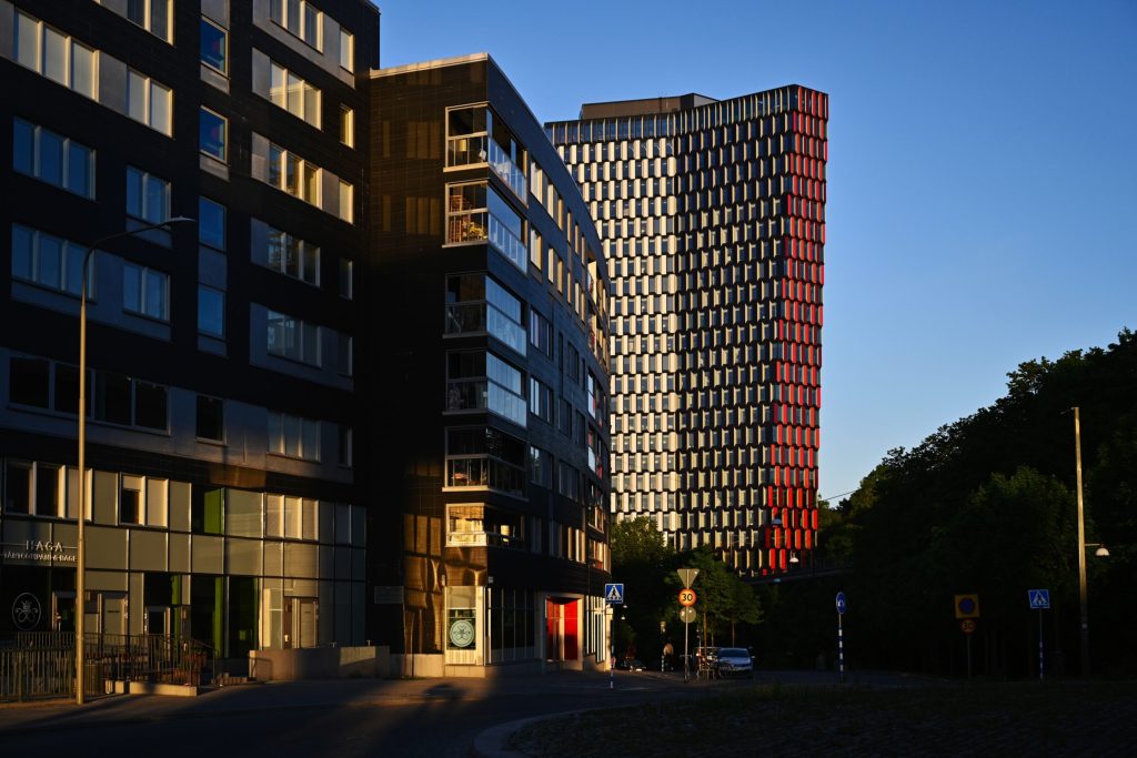 How a Swedish fund suddenly found Iitself at the heart of the US banking crisis - Vimarsana News