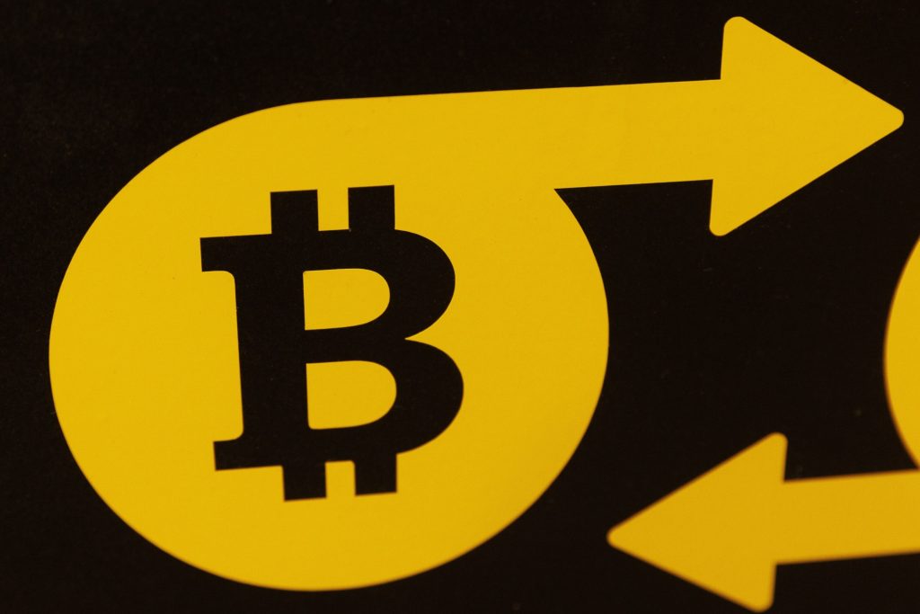 Bitcoin jumps to more than two-week high on relief over US debt ceiling - Vimarsana News