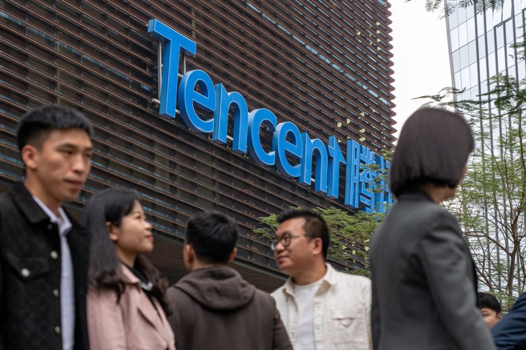 Tencent buybacks hit record as China watchdog roils markets - Vimarsana News