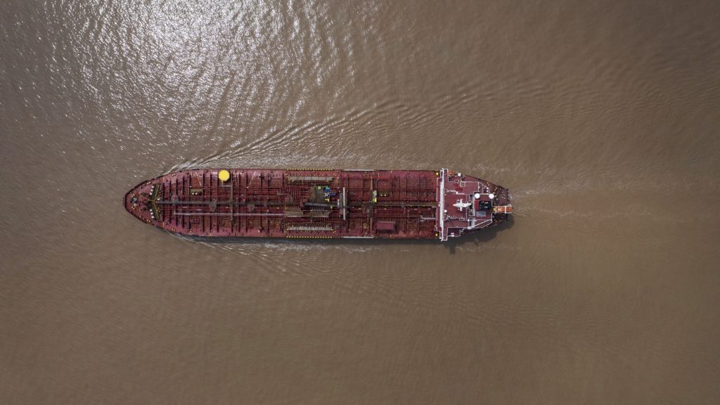 The world's oil map is being redrawn by rising Russian flows to Asia - Vimarsana News