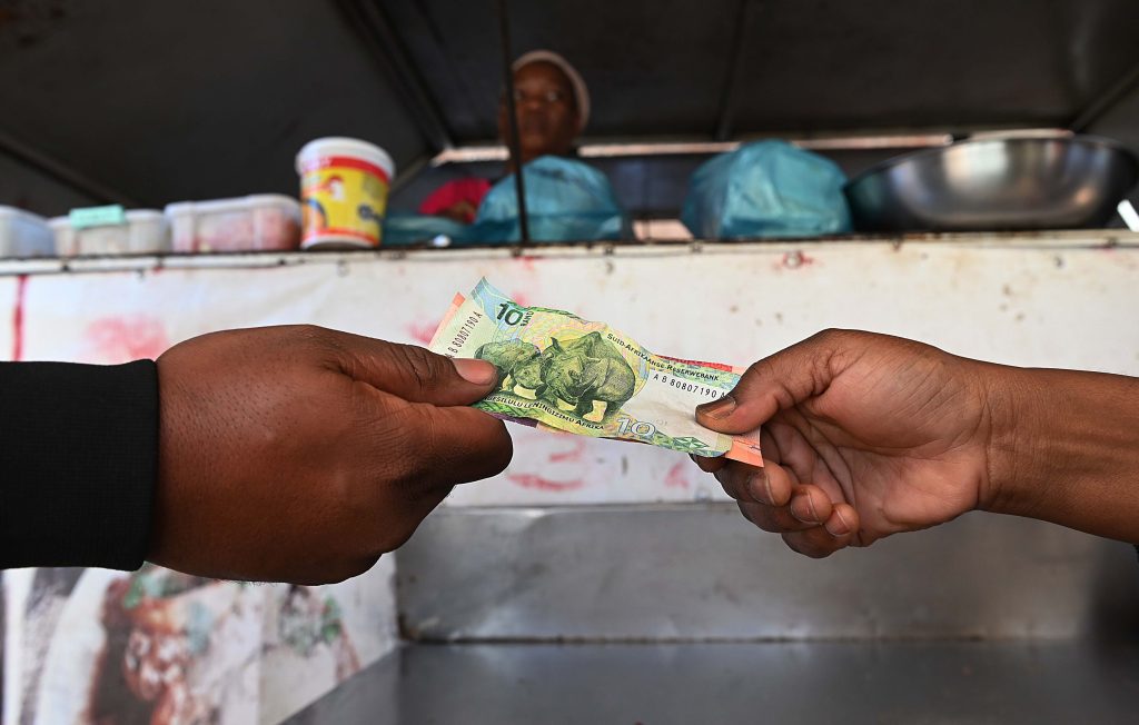 Rand hits fresh record low as risks stack up - Vimarsana News