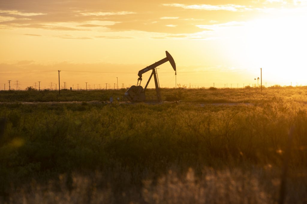 Oil edges lower as investors wait for detail of China stimulus - Vimarsana News
