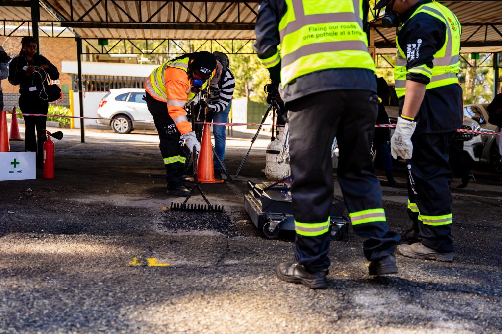 Discovery records big drop in pothole claims on back of Joburg repair drive - Vimarsana News